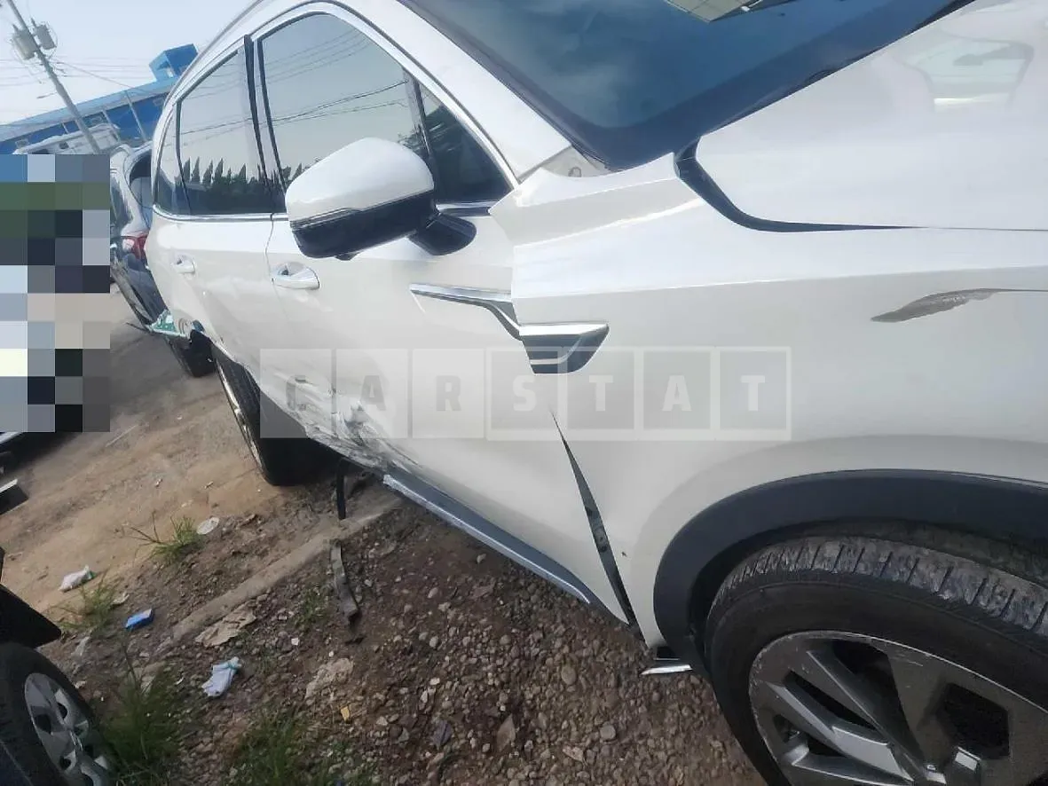 Photo 2 of 37: 2020 Kia Sorento — Korean insurance auction
