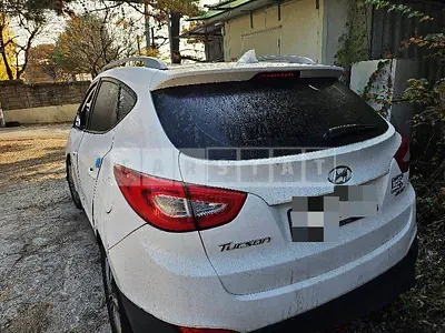Photo 1 of 21: 2014 Hyundai Tucson ix — Korean insurance auction