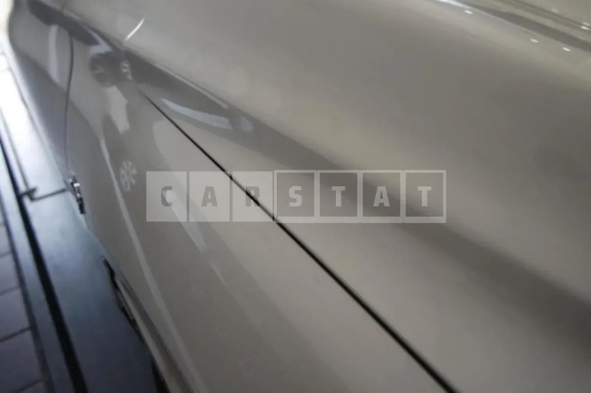 Photo 2 of 20: 2019 Infiniti Q30, VIN SJKCH53E9KA008473 — Korean insurance auction