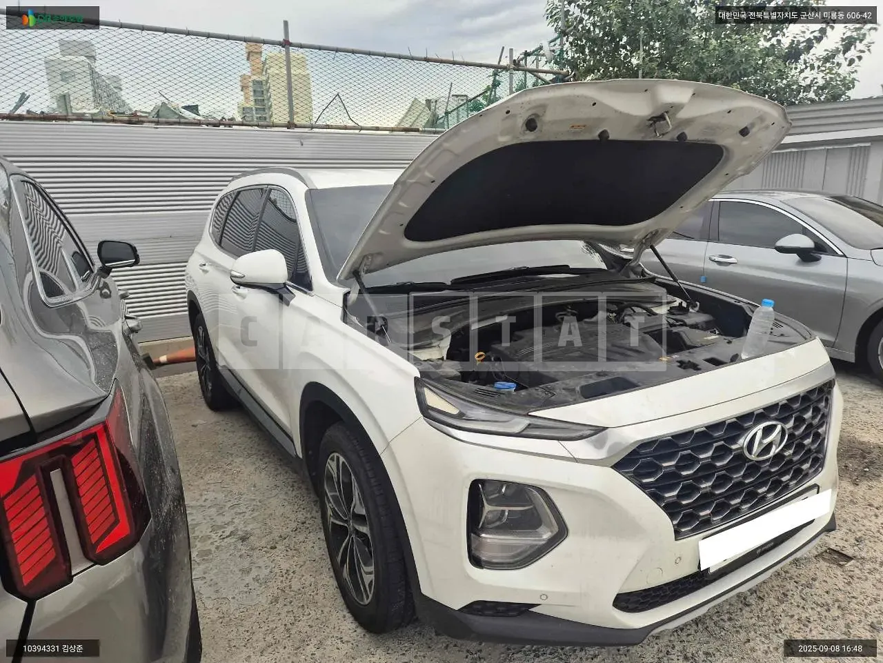 Photo 2 of 9: 2019 Hyundai Santa Fe, VIN KMHS381BBLU220503 — Korean insurance auction