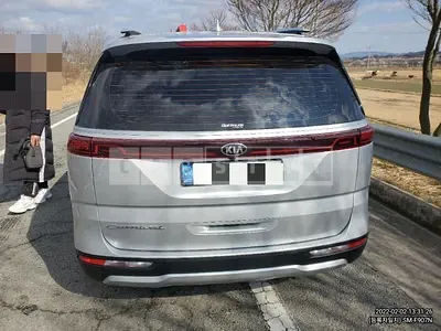 Photo 1 of 18: 2021 Kia Carnival 2.2 (9 People), VIN KNANB81BBMS108489 — Korean insurance auction