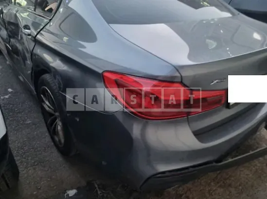 Photo 2 of 10: 2017 BMW 520d xDrive — Korean insurance auction