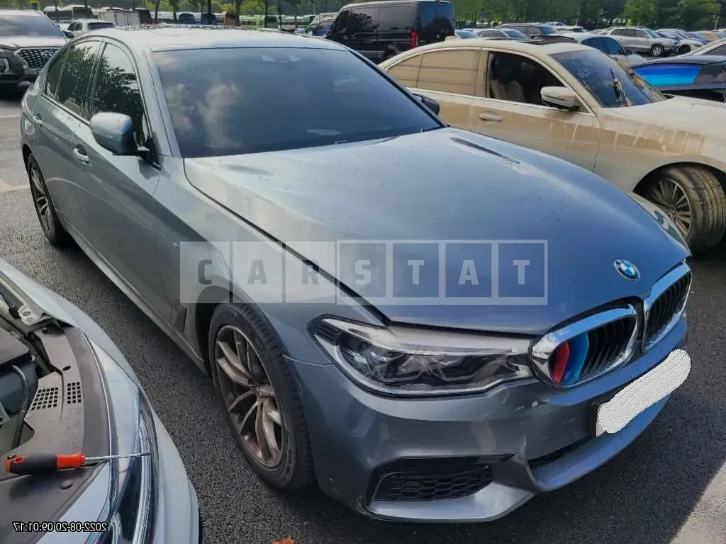 Photo 2 of 9: 2017 BMW 530i xDrive, VIN WBAJD9105HG477311 — Korean insurance auction