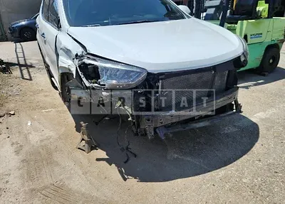 Photo 1 of 5: 2017 Hyundai Santa Fe — Korean insurance auction