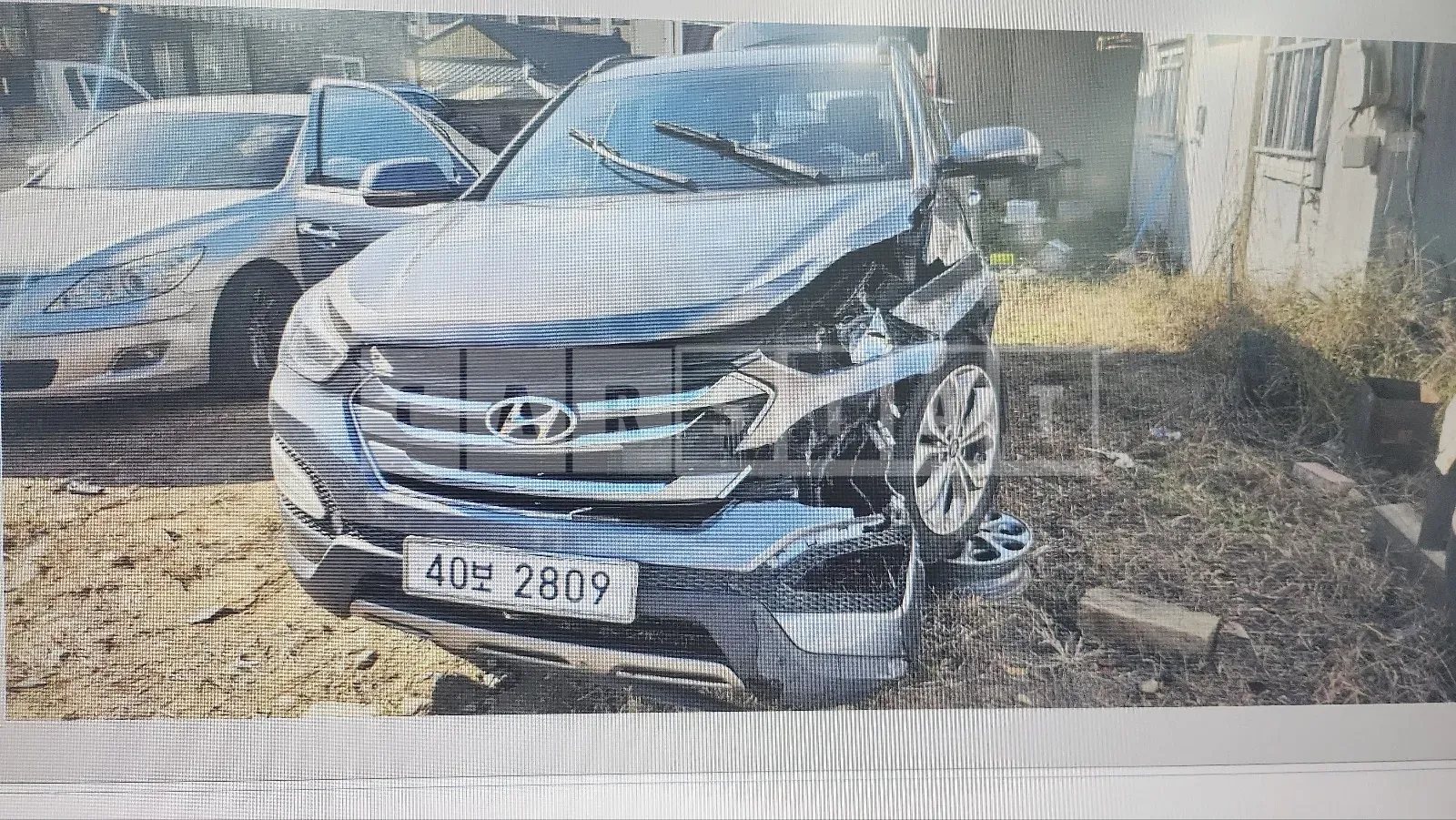 Photo 2 of 13: 2015 Hyundai Santa Fe — Korean insurance auction