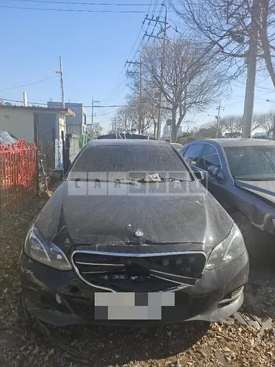 Photo 1 of 20: 2015 Mercedes-Benz E220 BlueTec — Korean insurance auction