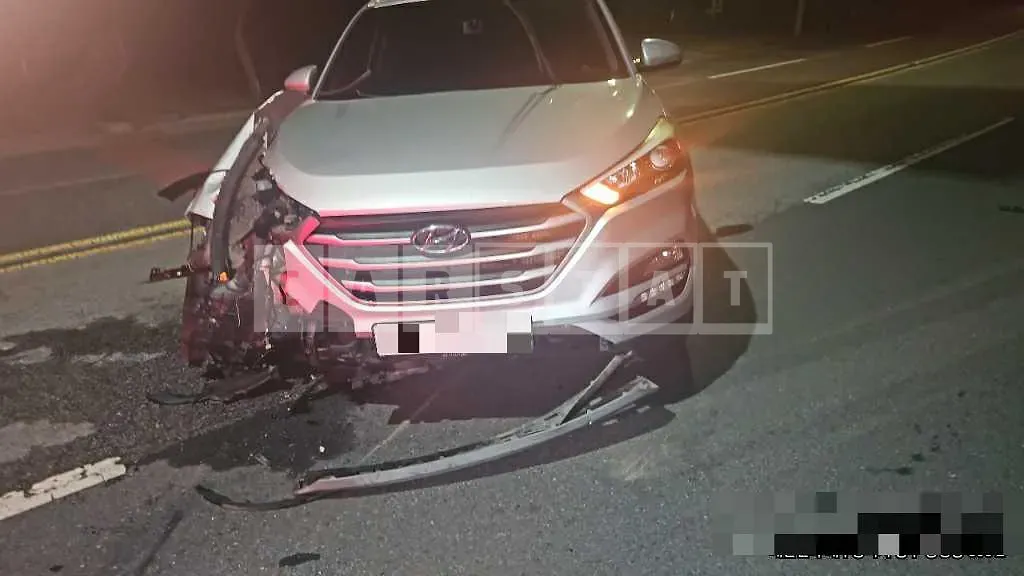 Photo 2 of 3: 2017 Hyundai Tucson TL — Korean insurance auction
