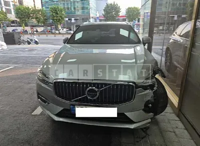 Photo 1 of 12: 2021 Volvo XC60 B5 AWD — Korean insurance auction