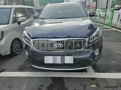 Photo 1 of 5: 2016 Kia Sorento 2.0 — Korean insurance auction
