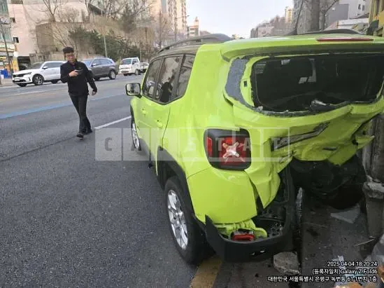 Photo 2 of 4: 2018 Jeep Zip Renegade 2.4 — Korean insurance auction