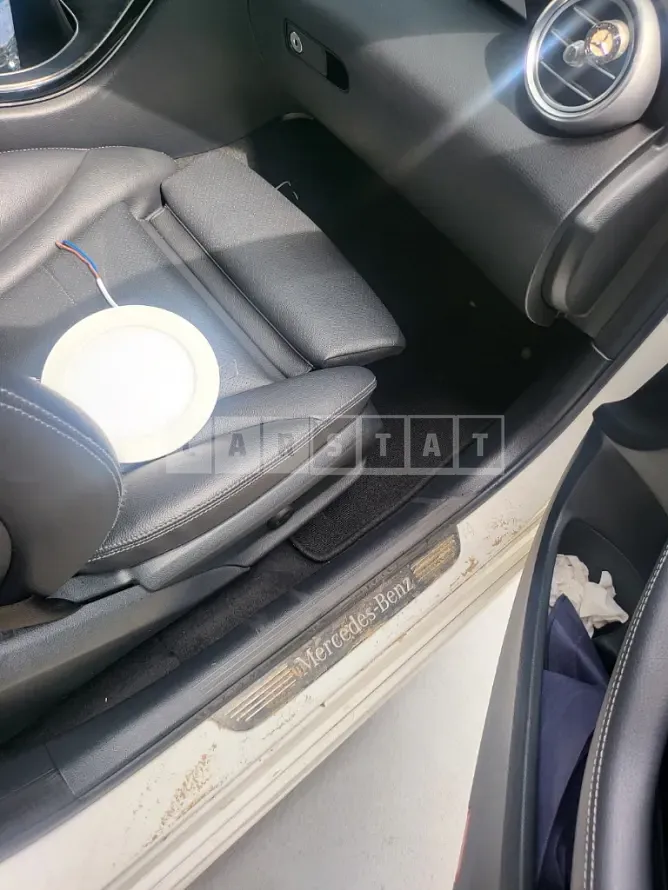 Photo 2 of 7: 2019 Mercedes-Benz C220 d 4Matic — Korean insurance auction
