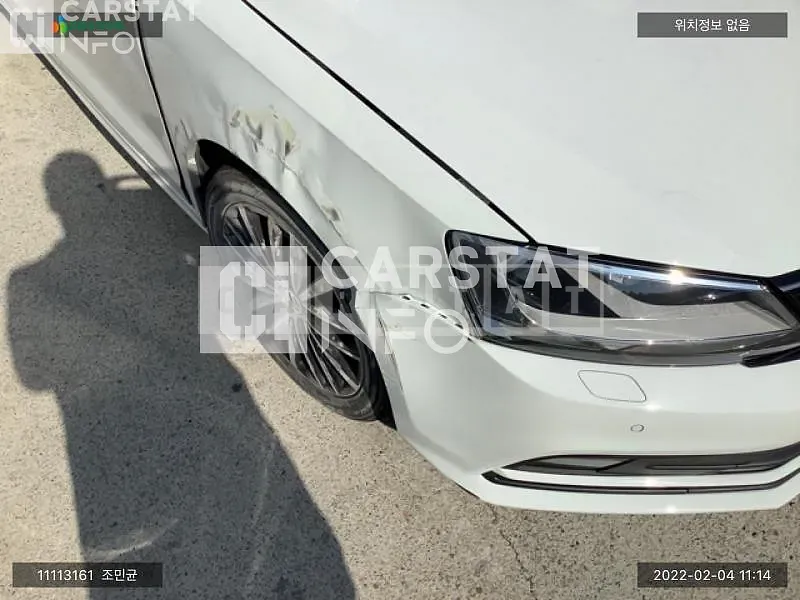 Photo 2 of 15: 2015 Volkswagen Zeta, VIN WVWZZZ16ZFM025172 — Korean insurance auction