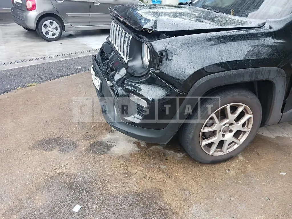 Photo 2 of 30: 2020 Jeep Zip Renegade, VIN 1C4BU0000LPL12386 — Korean insurance auction