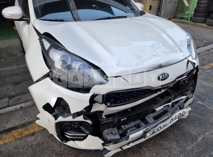 Photo 2 of 43: 2016 Kia Sportage, VIN KNAPN815GGK157482 — Korean insurance auction