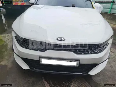 Photo 1 of 10: 2020 Kia K5, VIN KNAG2412BLA013889 — Korean insurance auction