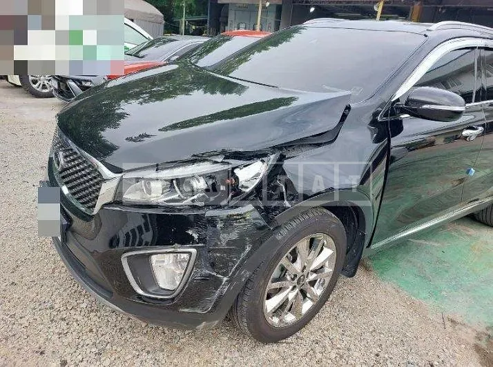 Photo 2 of 7: 2015 Kia Sorento — Korean insurance auction