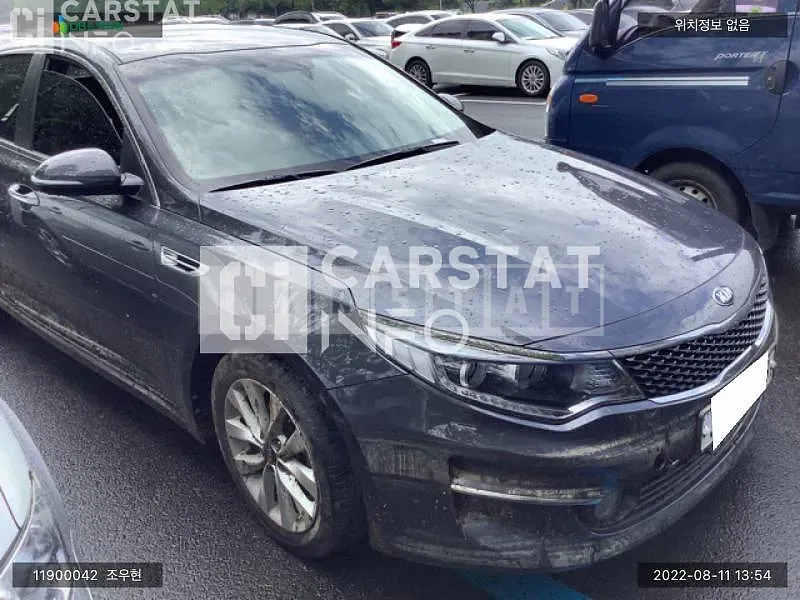 Photo 2 of 10: 2017 Kia K5, VIN KNAGT411BJA219915 — Korean insurance auction