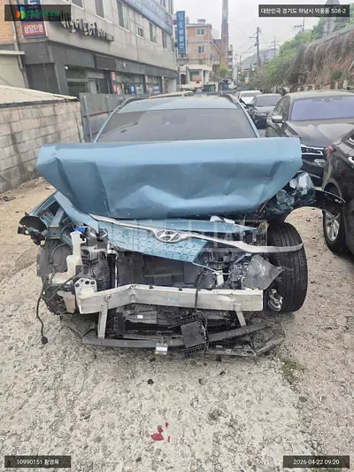 Photo 1 of 14: 2019 Hyundai Kona Electric, VIN KMHK381GFKU046353 — Korean insurance auction