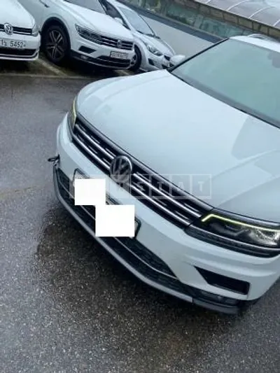 Photo 1 of 12: 2020 Volkswagen Tiguan 2.0 TDI — Korean insurance auction