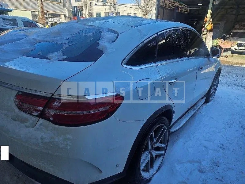 Photo 2 of 13: 2017 Mercedes-Benz GLE350d 4Matic Coupe — Korean insurance auction