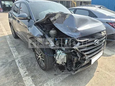 Photo 1 of 52: 2015 Hyundai Tucson, VIN KMHJ3815GGU102666 — Korean insurance auction