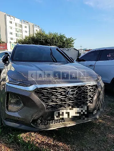 Photo 1 of 17: 2020 Hyundai Santa Fe, VIN KMHS381BBLU248387 — Korean insurance auction