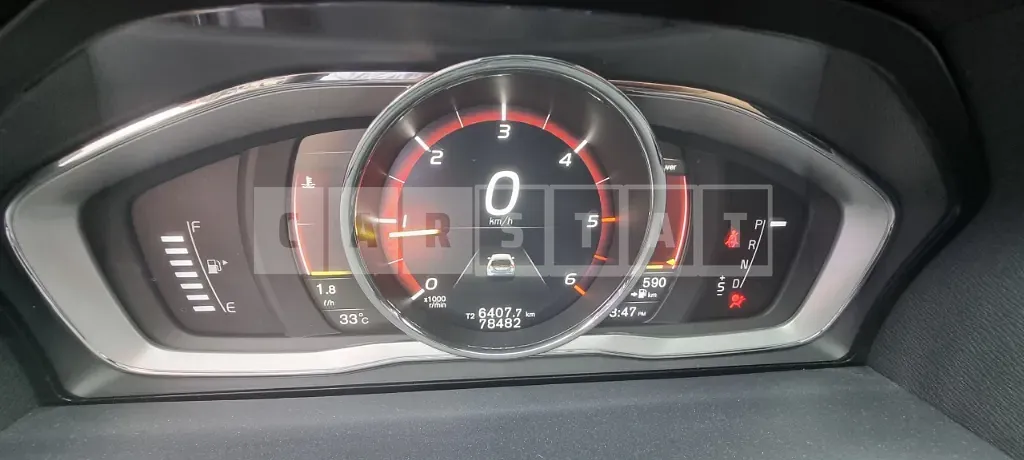 Photo 2 of 19: 2017 Volvo V60CCD4 — Korean insurance auction
