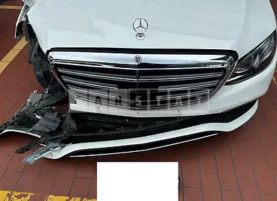 Photo 1 of 13: 2020 Mercedes-Benz E 300 4Matic — Korean insurance auction