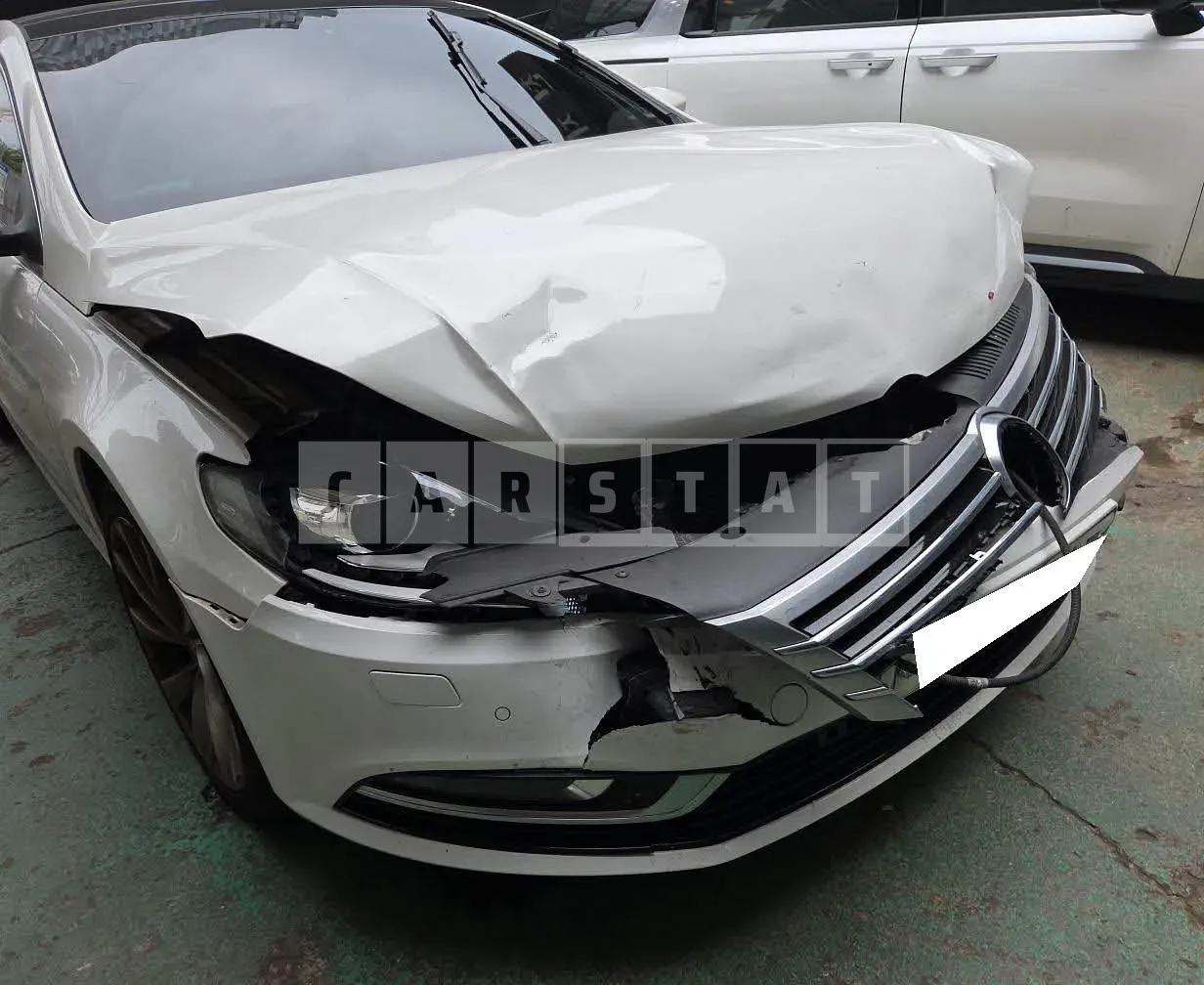 Photo 2 of 12: 2015 Volkswagen CC 2.0 TDI Blue Motion, VIN WVWZZZ3CZFE814271 — Korean insurance auction