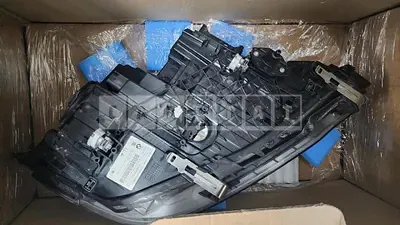Photo 1 of 6: 2018 BMW (parts) 520d xDrive Headlamp — Korean insurance auction