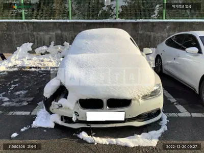 Photo 1 of 28: 2017 BMW 320d, VIN WBA8C5102JA074373 — Korean insurance auction