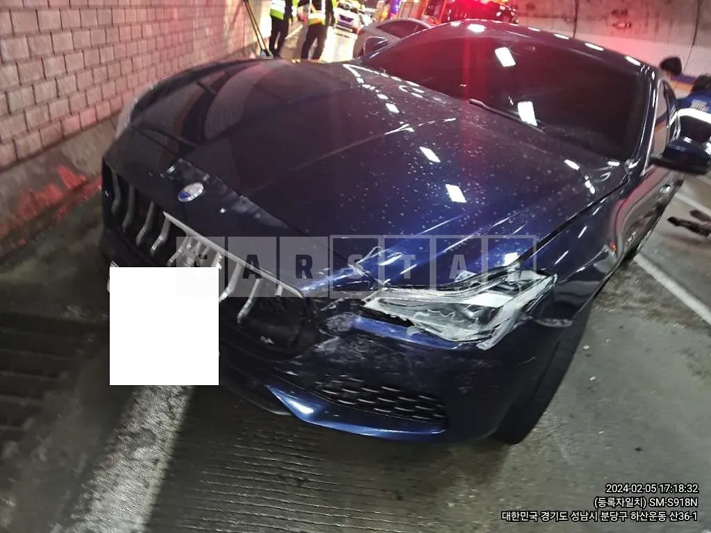 Photo 2 of 38: 2019 Maserati Quattroporte 350, VIN ZAM56XPG0K1326048 — Korean insurance auction