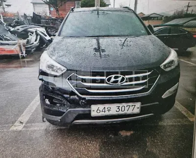 Photo 1 of 9: 2015 Hyundai Santa Fe, VIN KMHSW81XDFU472740 — Korean insurance auction
