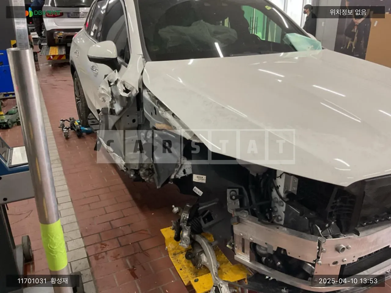 Photo 2 of 22: 2024 Mercedes-Benz GLC300, VIN W1NKM4HB2RF232516 — Korean insurance auction