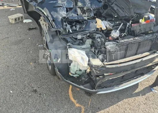 Photo 2 of 36: 2022 Volvo XC40 B4 AWD — Korean insurance auction