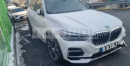 Photo 2 of 50: 2022 Hyundai Bmw X5 xDrive 45e iPerformance, VIN KMHE341DBJA462787 — Korean insurance auction