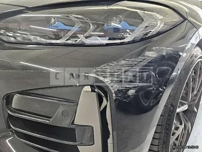 2021 (parts) BMW M440i xDrive headlight