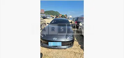 Photo 1 of 9: 2022 Hyundai IONIQ 6 Long Range — Korean insurance auction