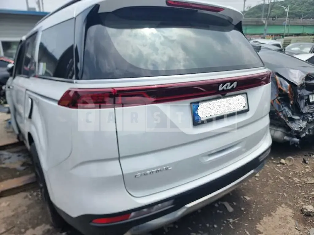 Photo 2 of 9: 2023 Kia Carnival, VIN KNANE813BPS213592 — Korean insurance auction