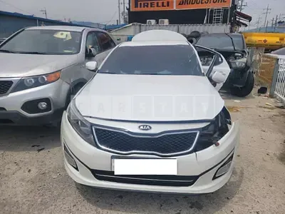 Photo 1 of 9: 2015 Kia K5, VIN KNAGN418BFA535254 — Korean insurance auction
