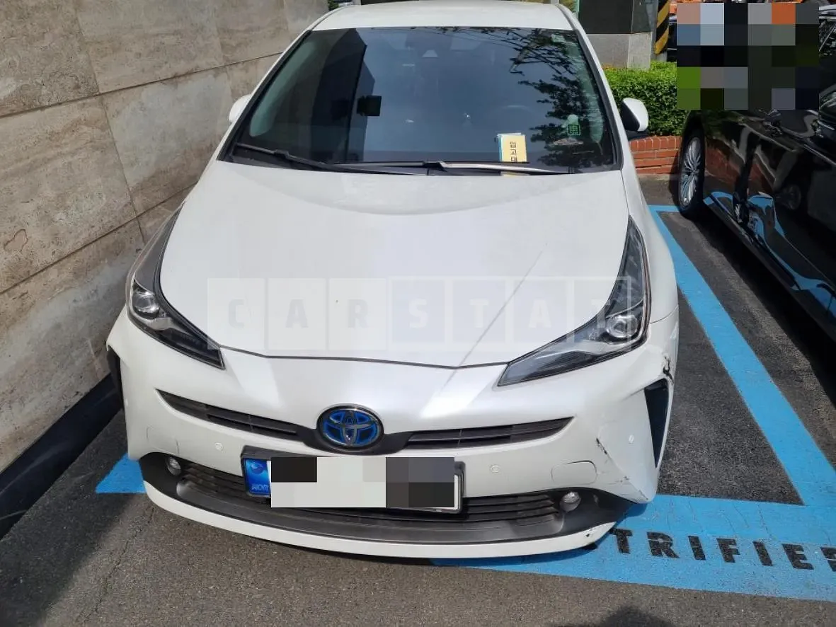 Photo 2 of 3: 2021 Toyota (parts) Prius Lite — Korean insurance auction