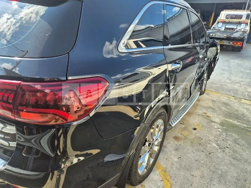 Photo 2 of 26: 2020 Kia Sorento — Korean insurance auction