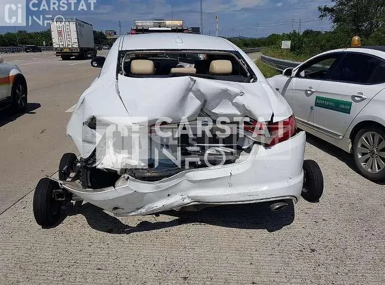 Photo 2 of 6: 2014 Jaguar XF 2.2d — Korean insurance auction