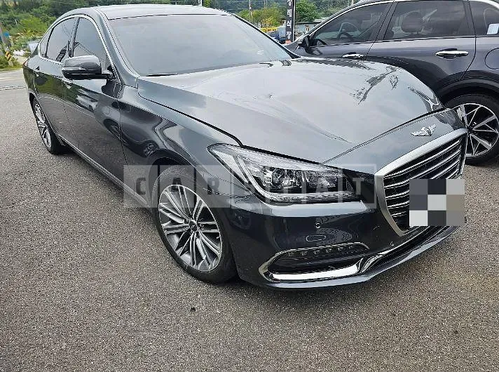 Photo 2 of 14: 2017 Genesis G80 3.3 — Korean insurance auction