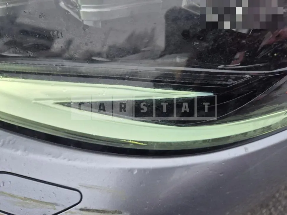 Photo 2 of 2: 2023 Lexus (parts) ES300h Headlamp — Korean insurance auction