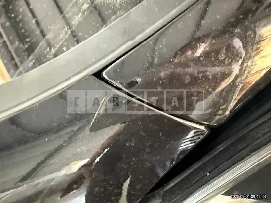 Photo 2 of 35: 2024 Mercedes-Benz C300 4Matic — Korean insurance auction