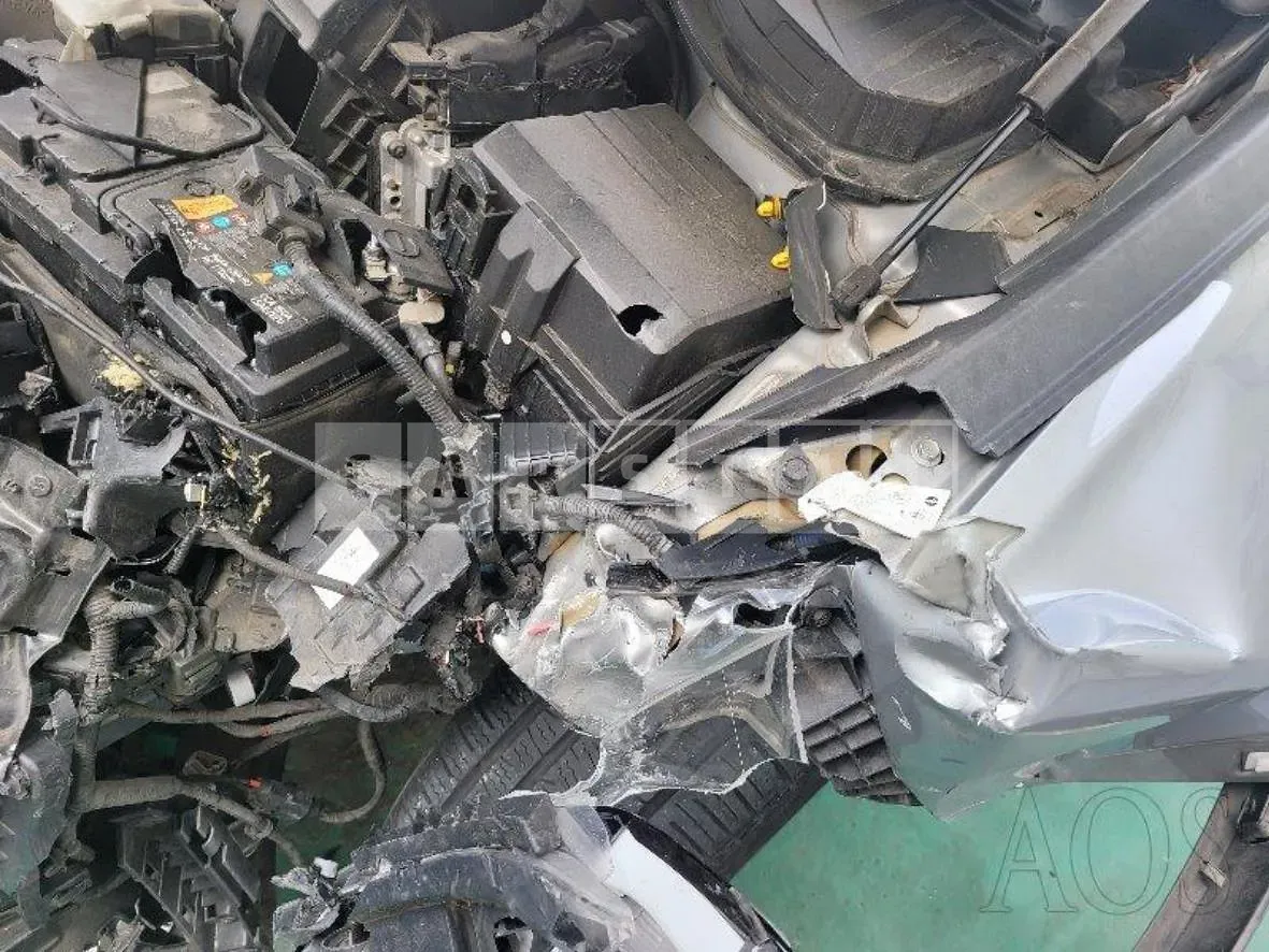 Photo 2 of 13: 2018 Hyundai Santa Fe 2.0, VIN KMHS281BBKU058978 — Korean insurance auction