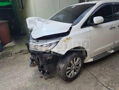 Photo 1 of 15: 2019 Kia Carnival, VIN KNAMB81ABKS474196 — Korean insurance auction