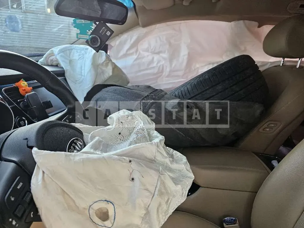 Photo 2 of 14: 2019 Kia Carnival High Limousine — Korean insurance auction