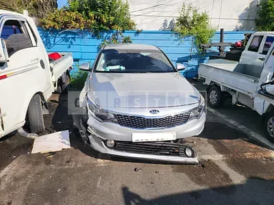 Photo 1 of 12: 2016 Kia K5, VIN KNAGT411BGA061793 — Korean insurance auction